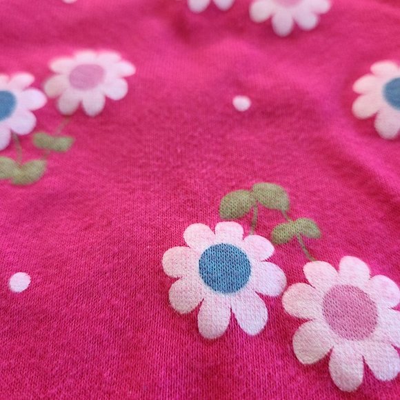 ♡ 5/$20 - Onesie Girl's Magenta Pink Floral Short Sleeve Bodysuit 0-3mo. - Picture 5 of 6
